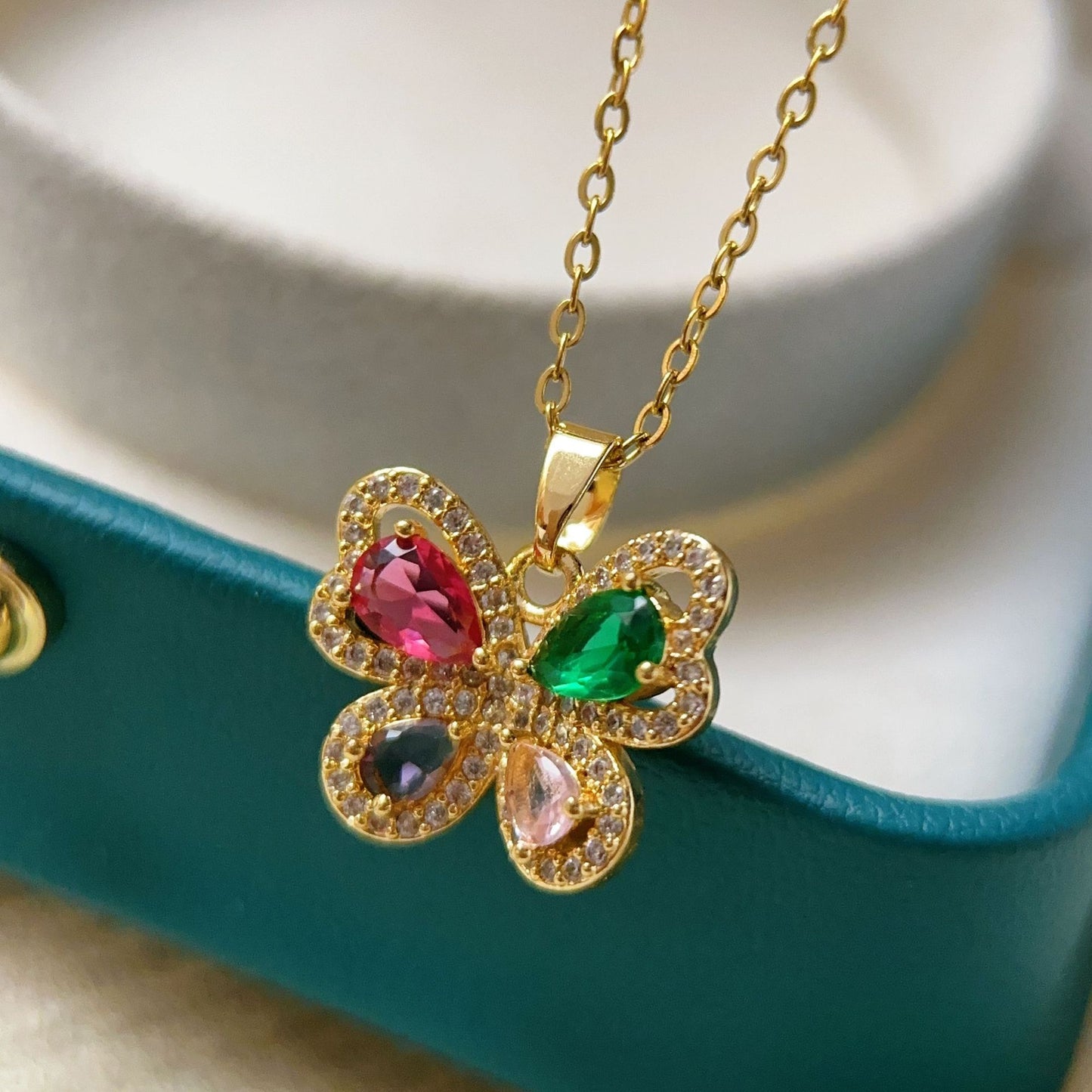 Collana Quadrifoglio Multicolor in Acciaio inox Dorato