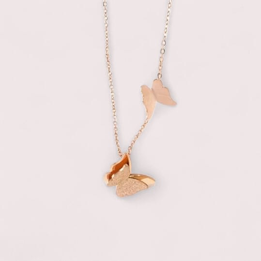 Collana in acciaio inox con doppia farfalla