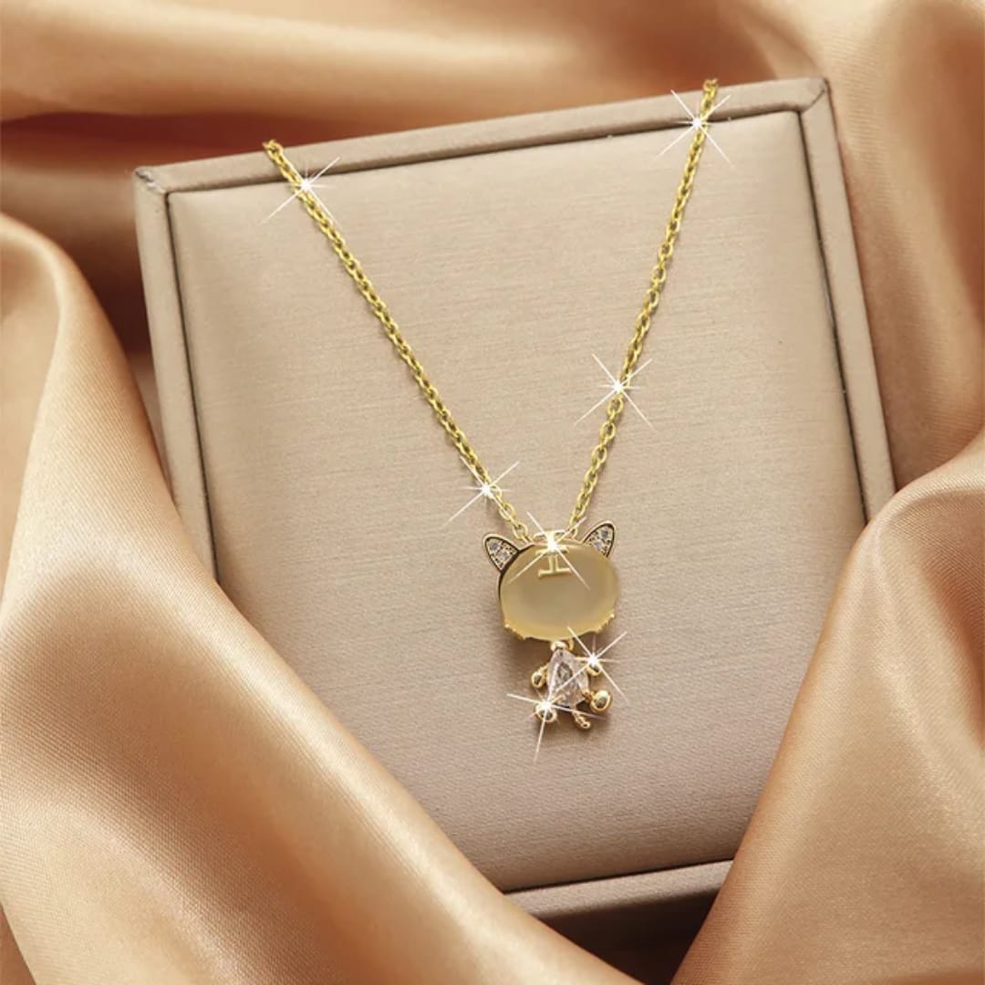 Collana in Oro con Ciondolo Gatto e Pietre Brillanti