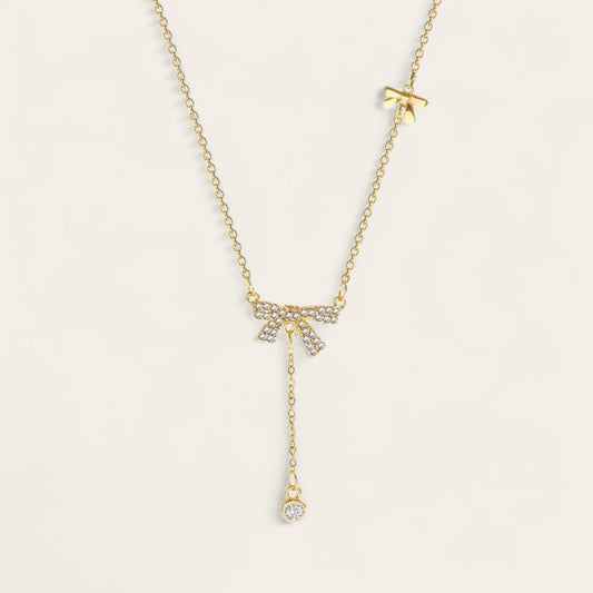 Collana con fiocco in strass